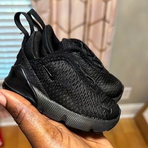 Black Nike air max 270 size 4c